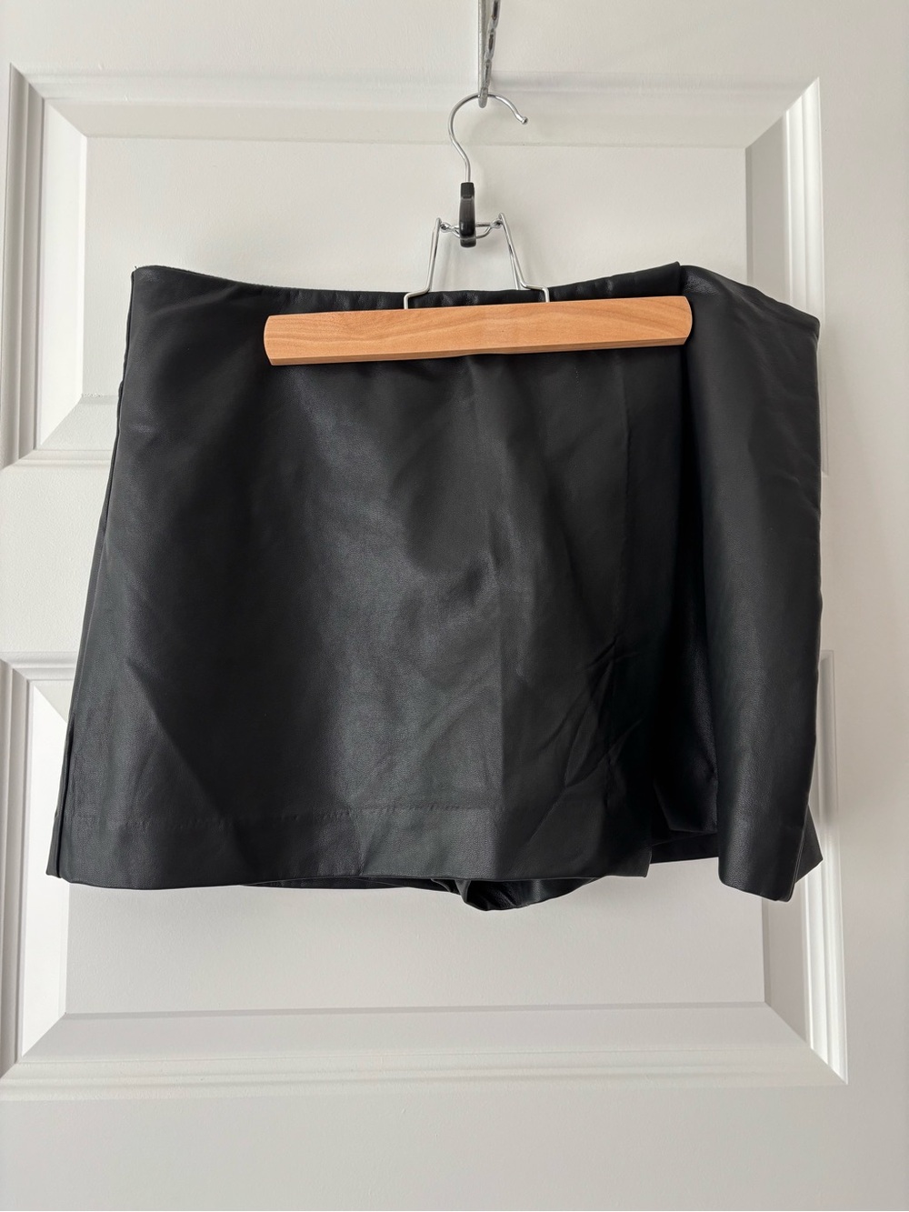 Peach Black Faux Leather A-Line Mini Skort L